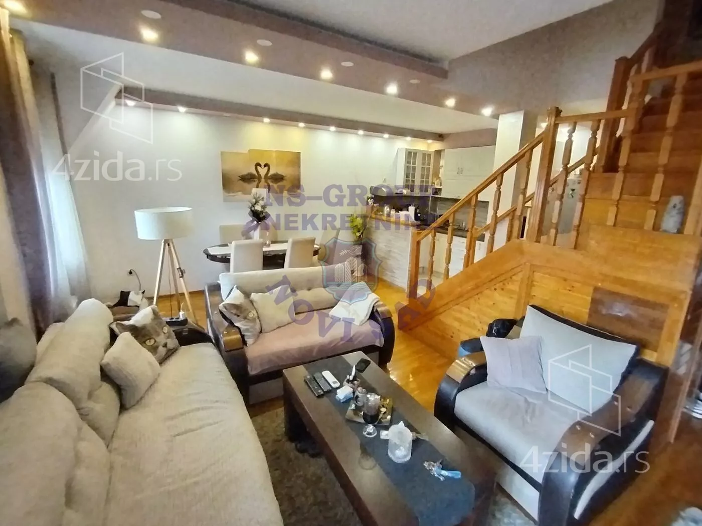 Troiposoban stan | 4zida