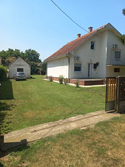 Ševarice | 4zida.rs