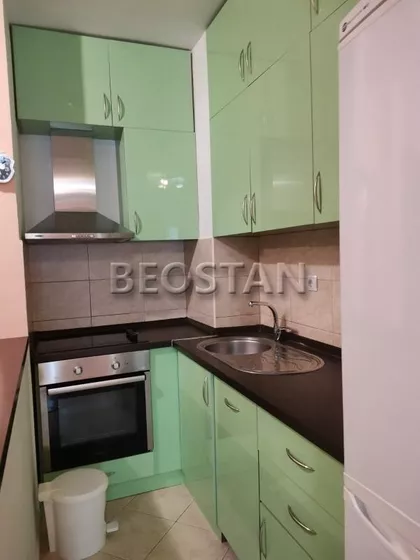 Pećska | 4zida.rs