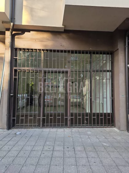 Trg oslobođenja | 4zida.rs