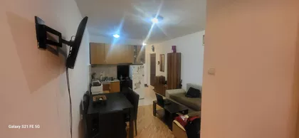 Sretena Mladenovića-Mike 42 | 4zida.rs