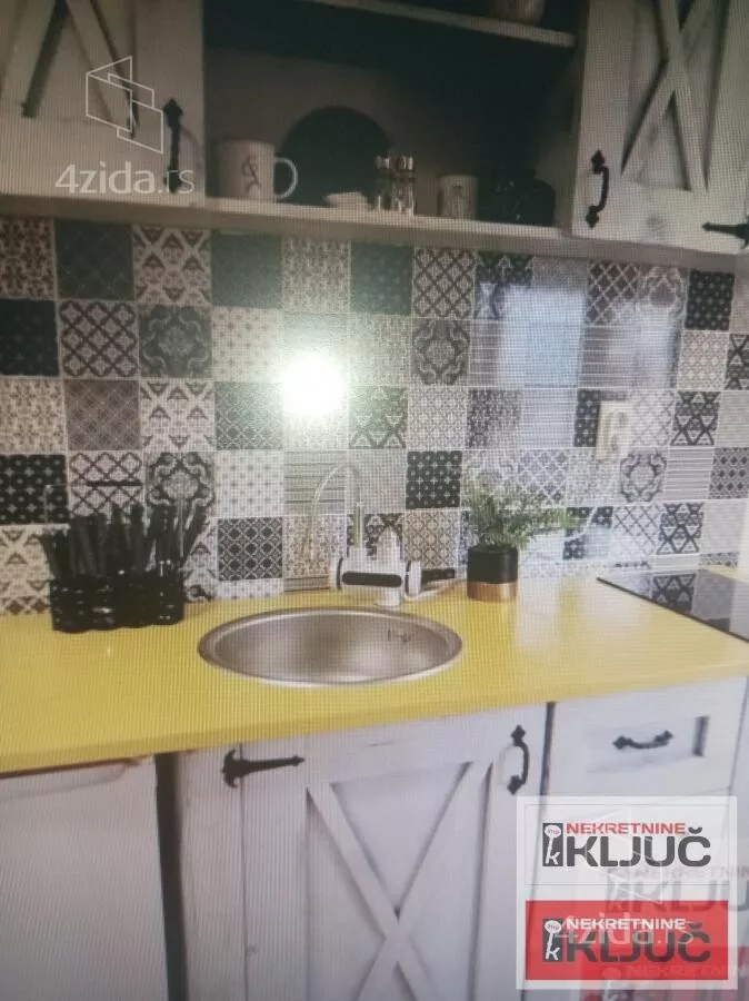 Jednosoban stan | 4zida