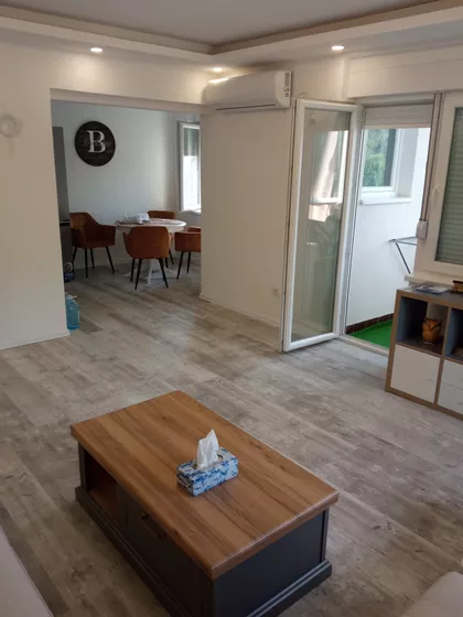 Železnička 22A | 4zida.rs