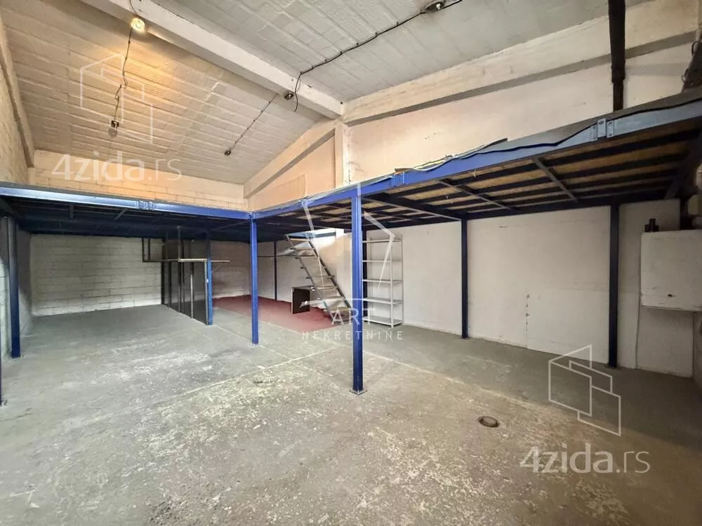 Poslovni prostor | 4zida