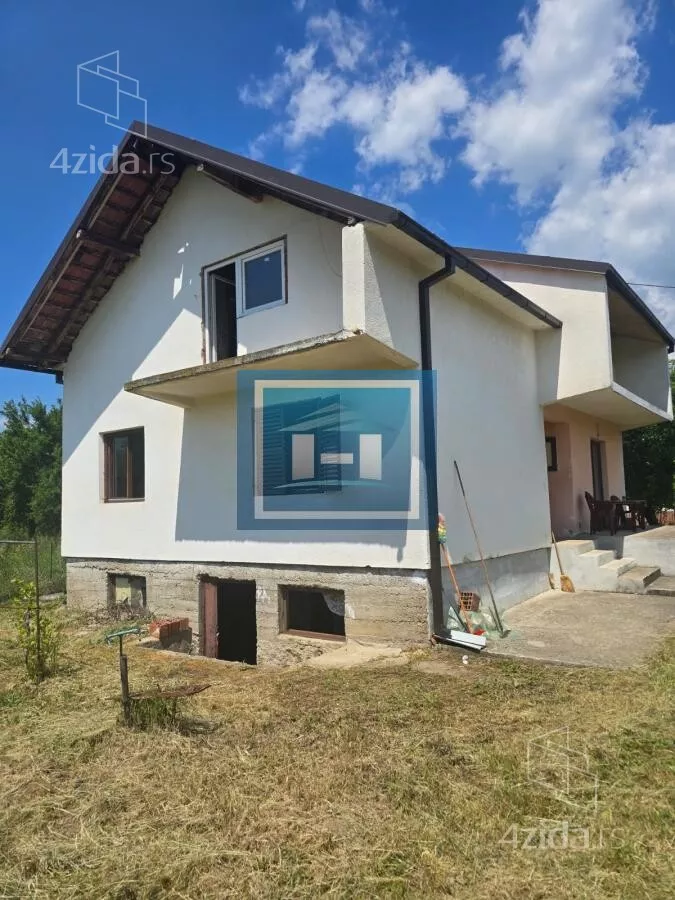 Kuća | 4zida