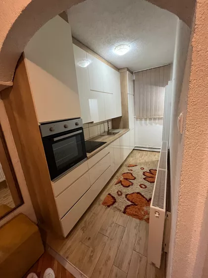 Trg Nemanjića | 4zida.rs