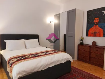 Vase Čarapića | 4zida.rs