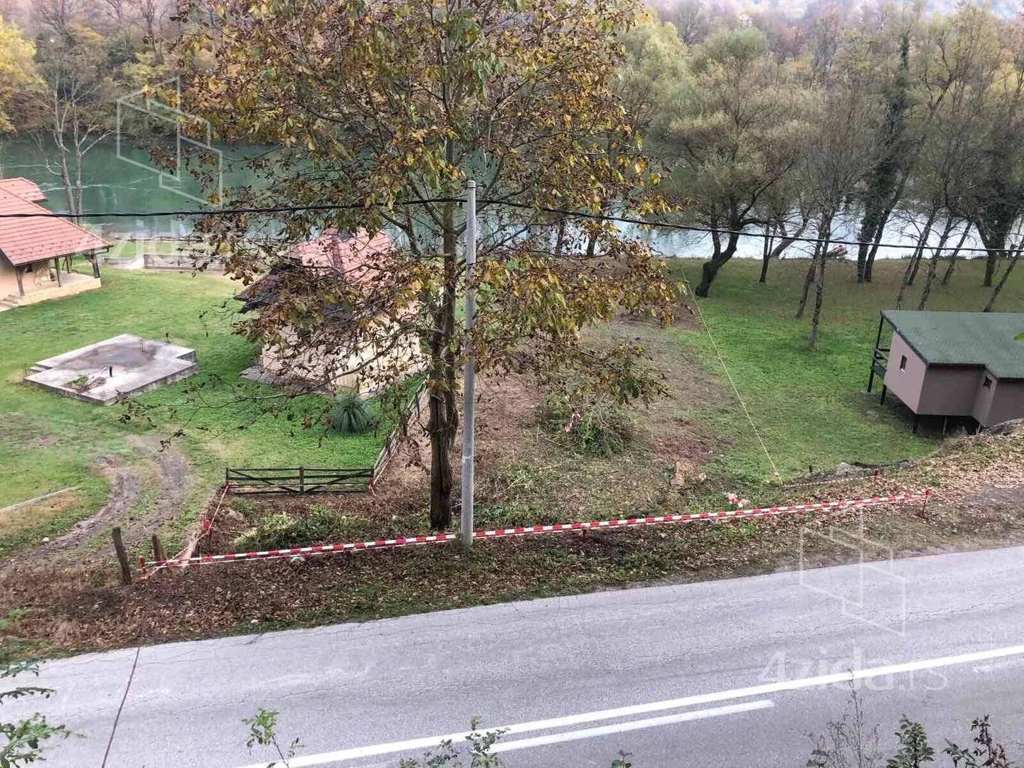 Građevinsko zemljište | 4zida