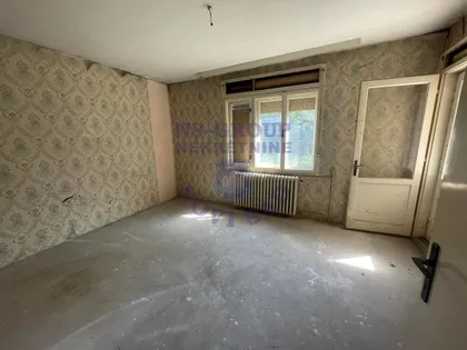 Sremska Kamenica | 4zida.rs