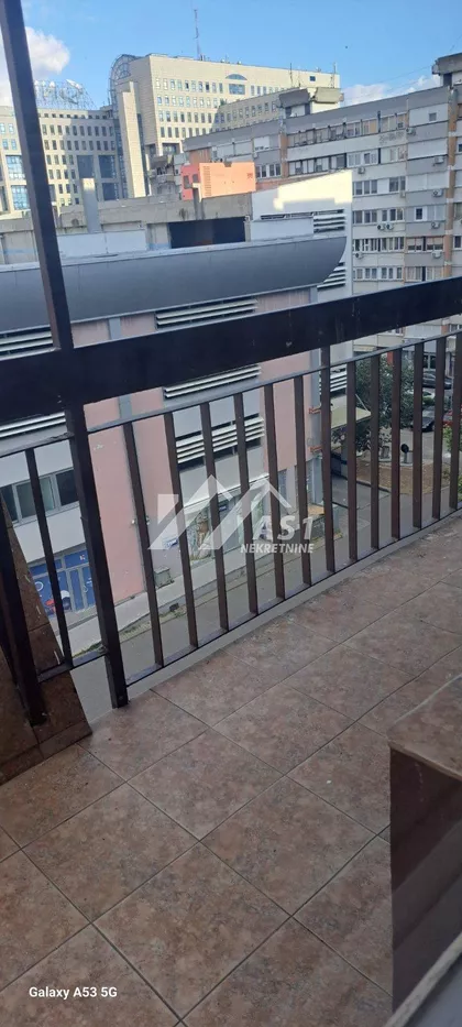 Bulevar Cara Lazara | 4zida.rs
