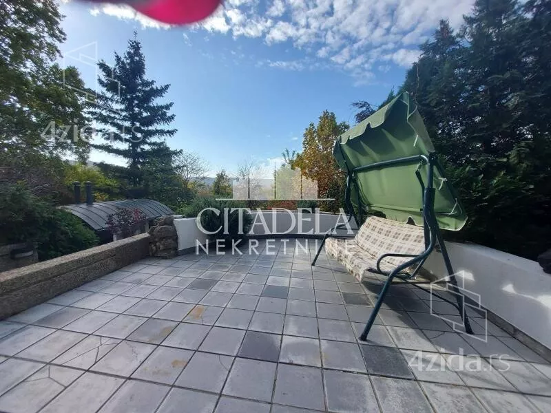 4-etažna kuća | 4zida