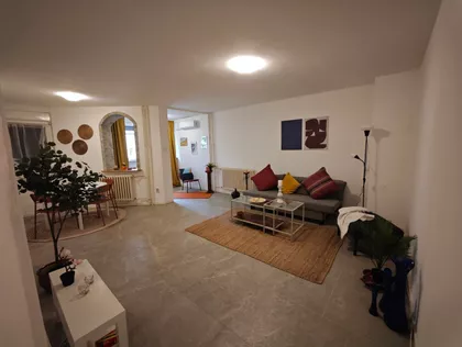 Nedeljka Gvozdenovića 41 | 4zida.rs