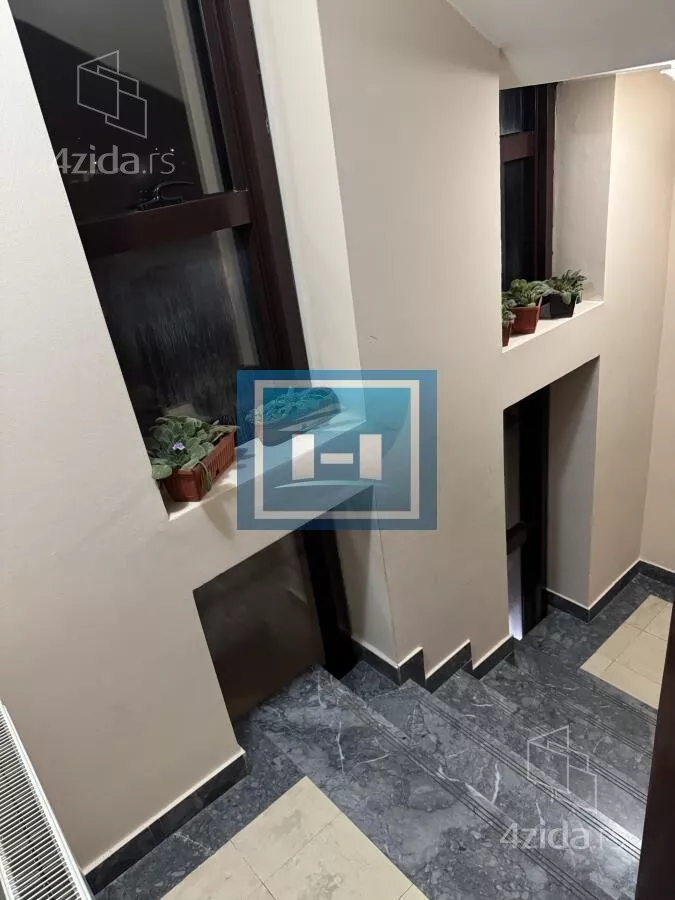 Ugostiteljski objekat | 4zida