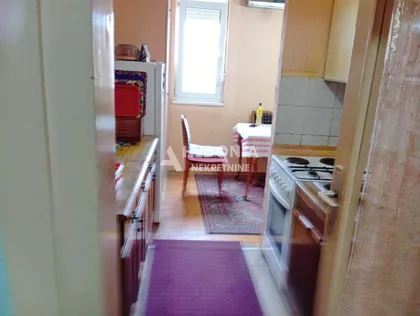 16. oktobra | 4zida.rs