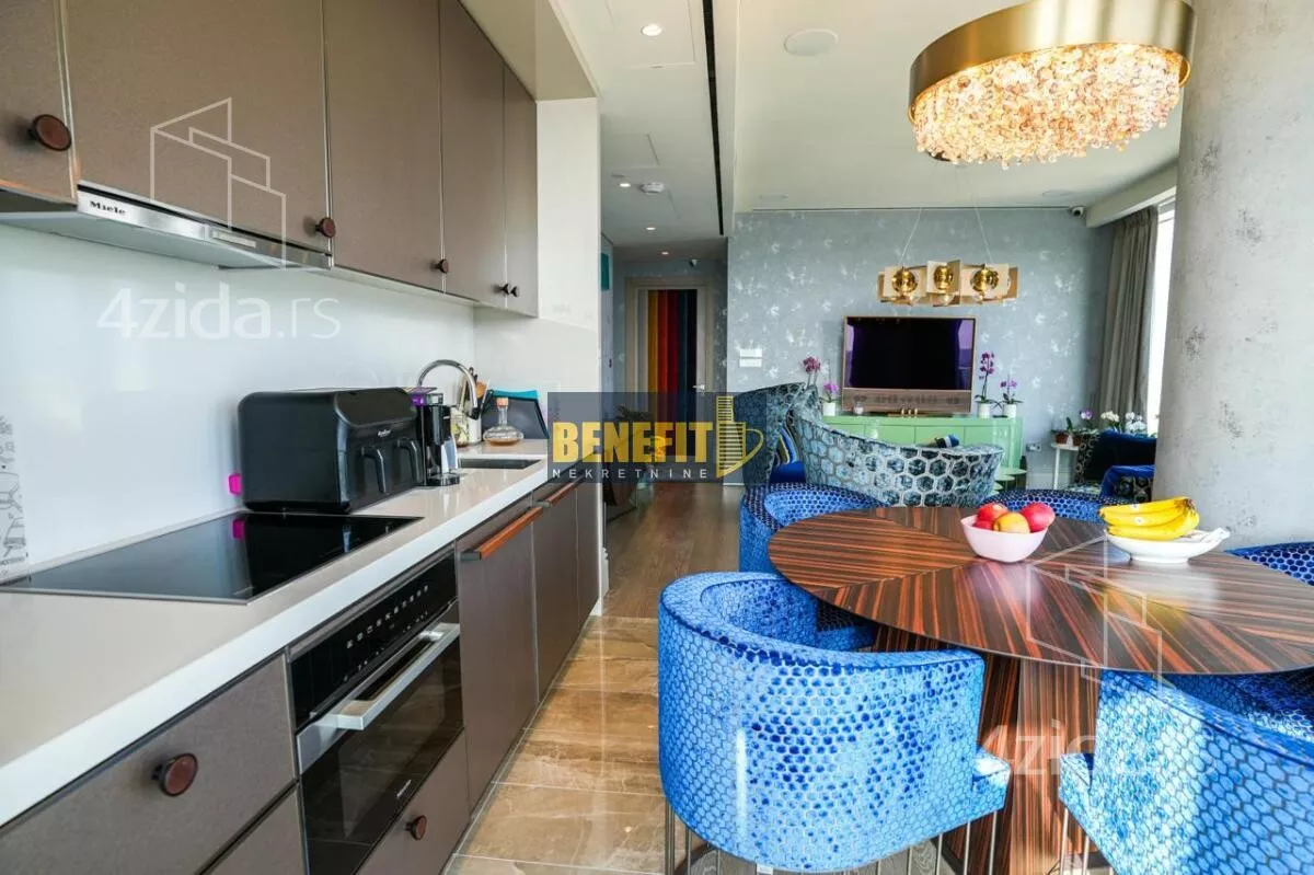 Petosoban stan | 4zida