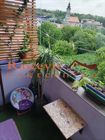 Dusana Vukasovica | 4zida.rs