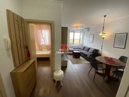 Olge Petrov | 4zida.rs