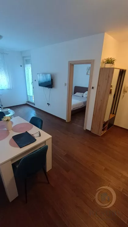 Adamovićevo Naselje | 4zida.rs