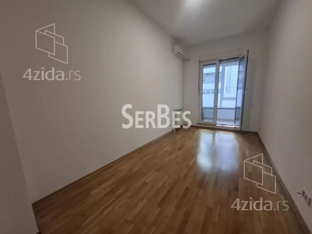 Kancelarija | 4zida