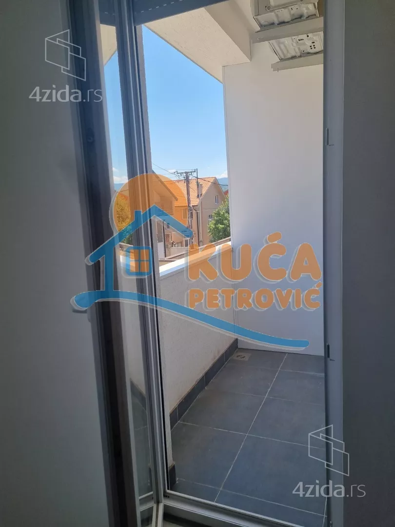Garsonjera | 4zida