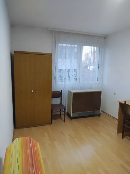 Božidar Adžija | 4zida.rs