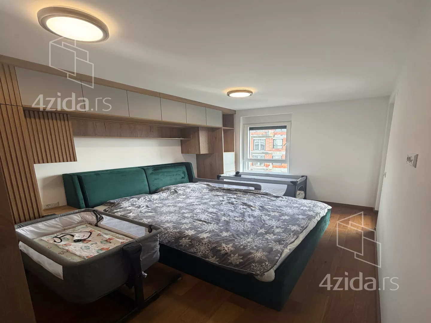 Dvoiposoban stan | 4zida