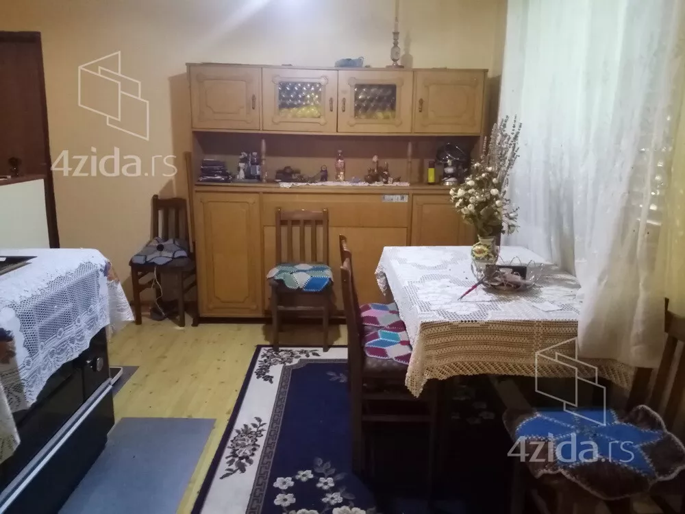 Kuća | 4zida