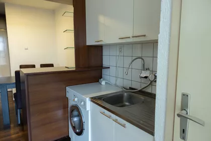 Šenoina | 4zida.rs