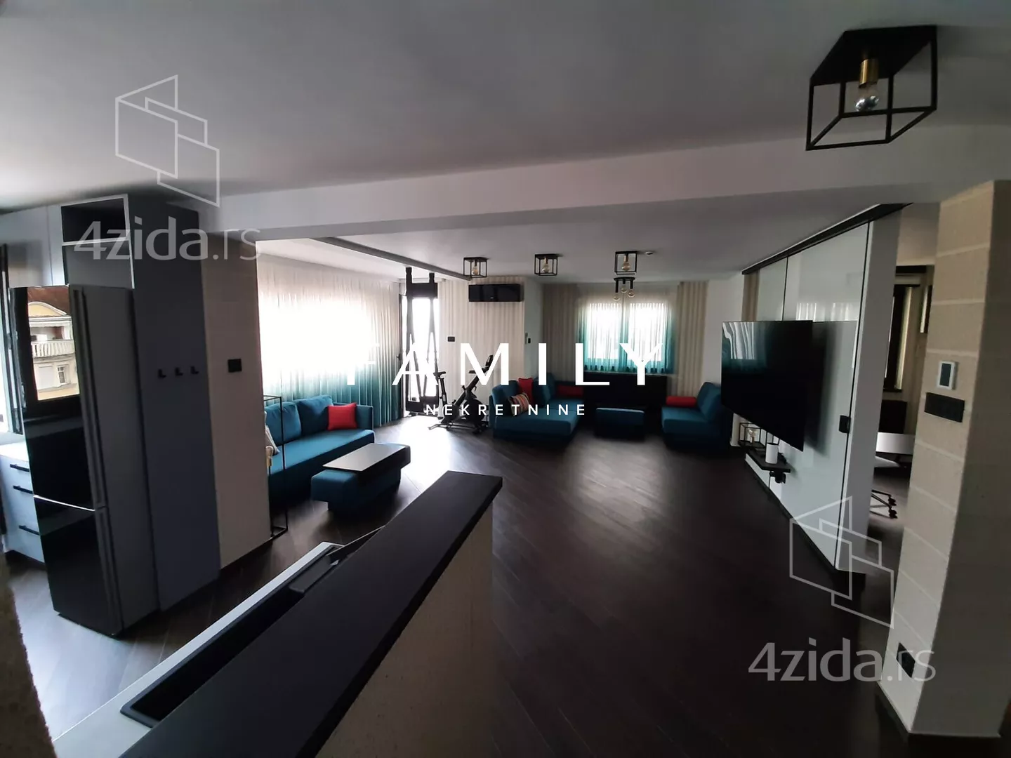 Četvorosoban stan | 4zida