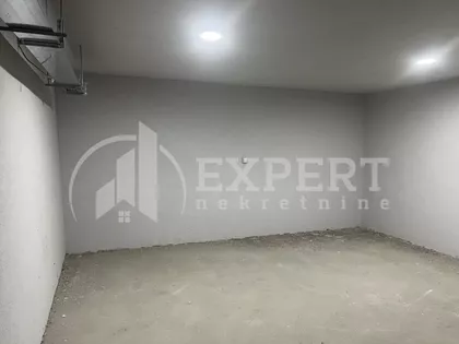 Studenička | 4zida.rs