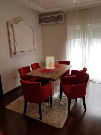 Ruže Jovanović | 4zida.rs