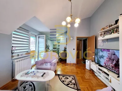 Učiteljsko Naselje | 4zida.rs