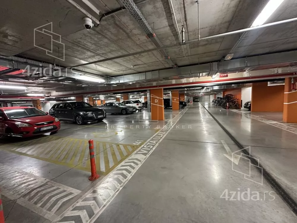 Garaža | 4zida