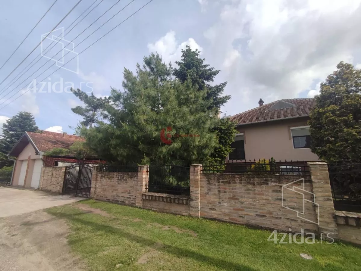 Kuća | 4zida