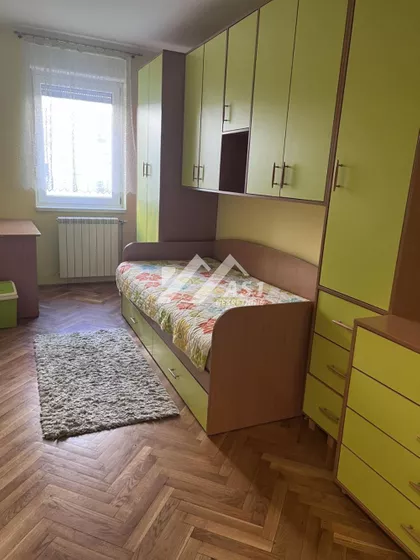 Janka Čmelika | 4zida.rs