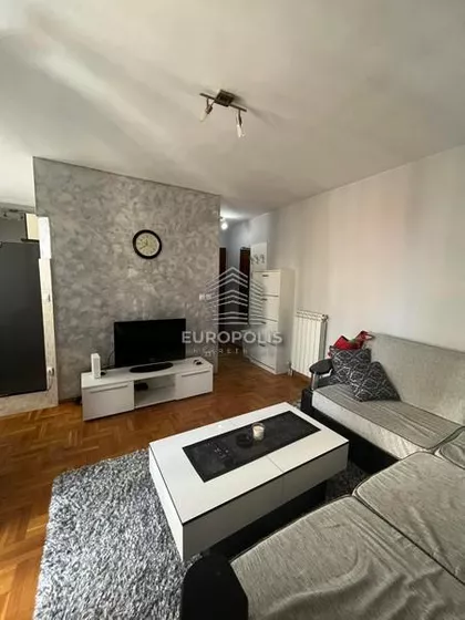 Kajmakčalanska | 4zida.rs