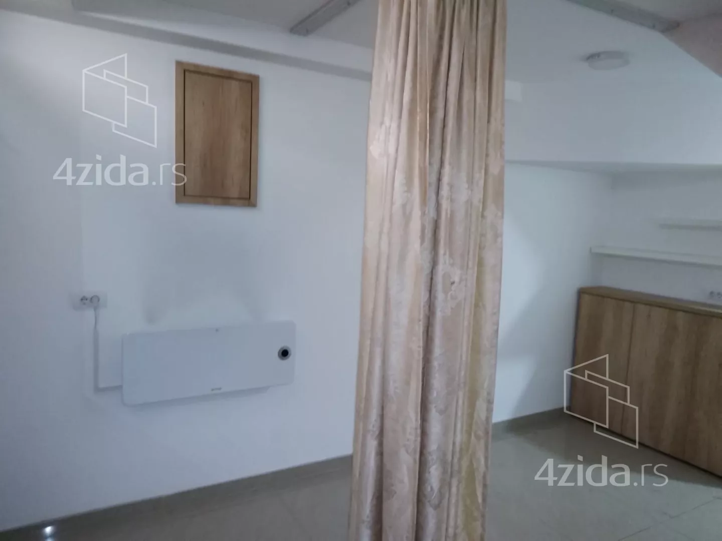 Lokal | 4zida