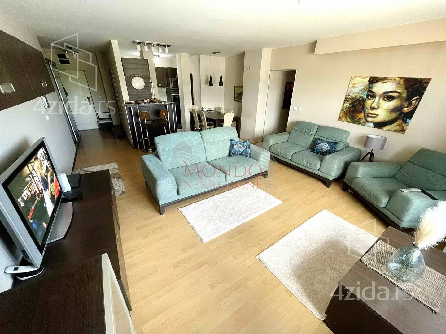 Četvorosoban stan | 4zida