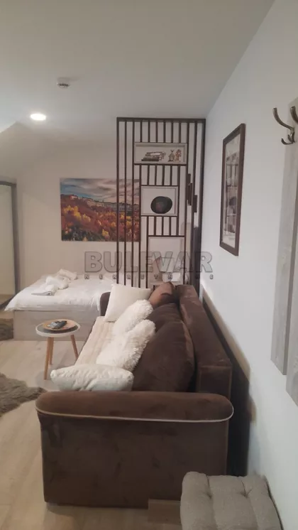 Stefana Prvovenčanog | 4zida.rs