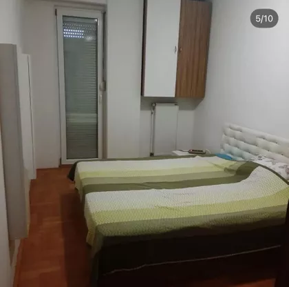 Dušanov Bazar | 4zida.rs