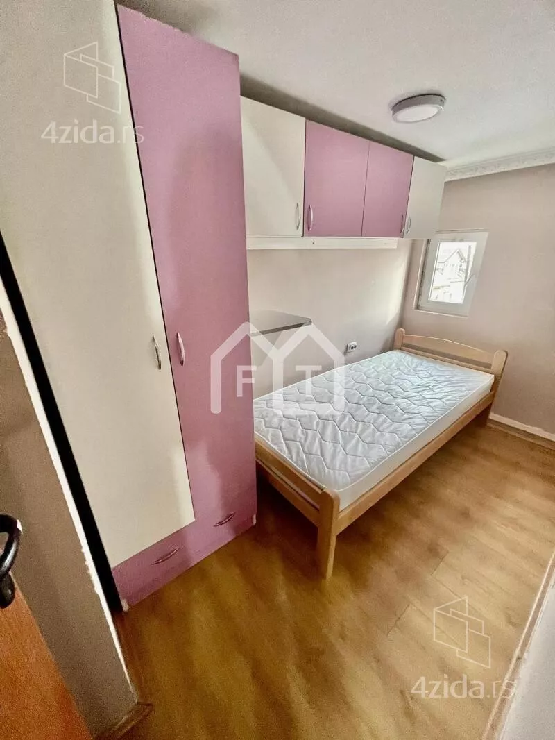 Četvoroiposoban stan | 4zida