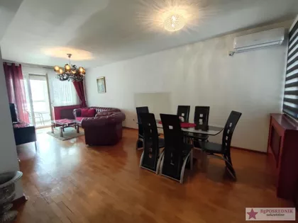 Venizelosova | 4zida.rs