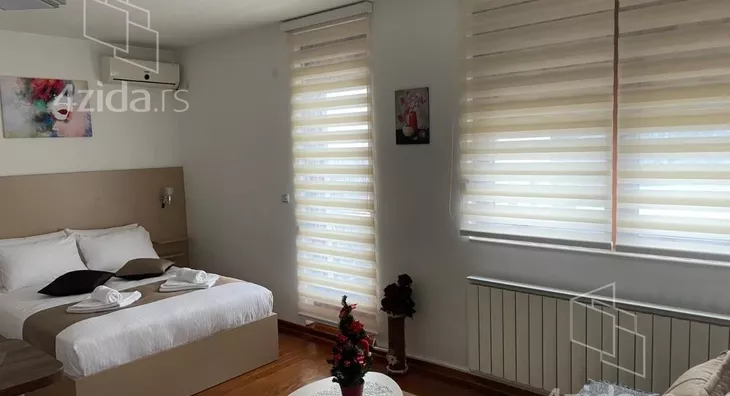Garsonjera | 4zida
