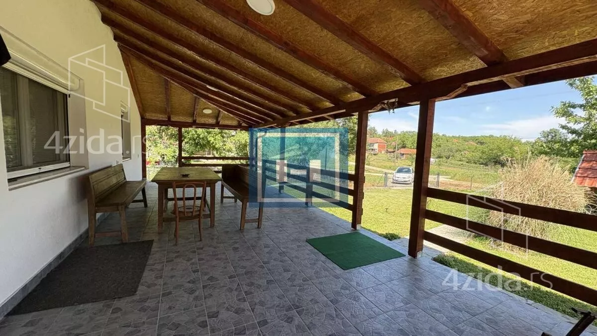 Kuća | 4zida