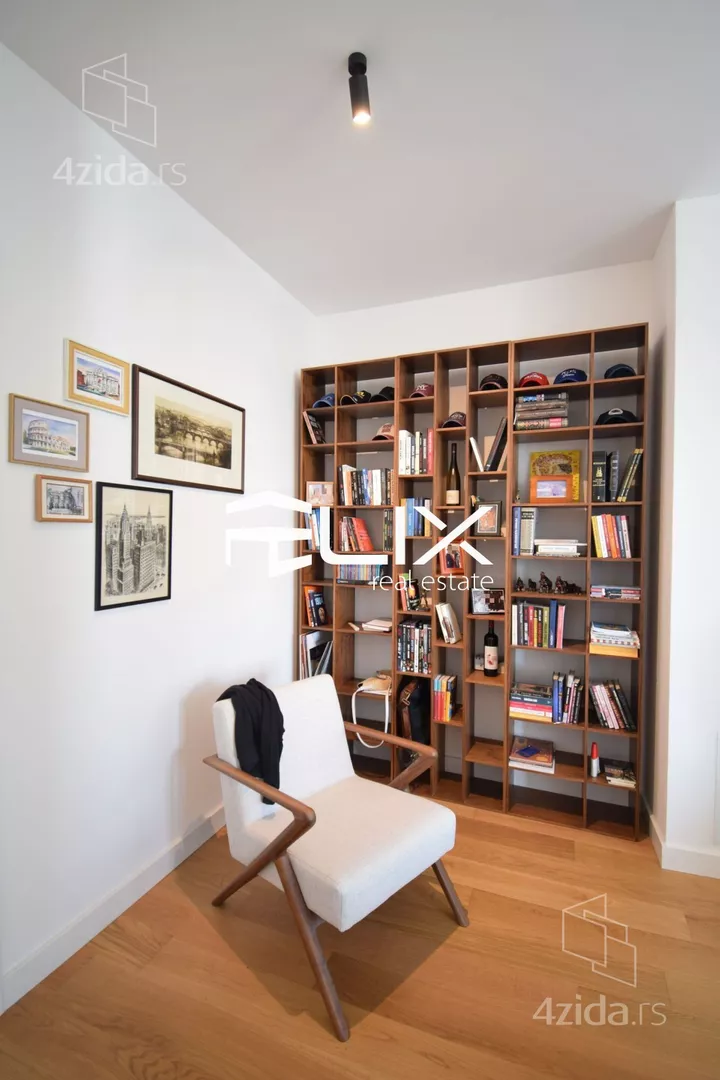 Šestosoban stan | 4zida