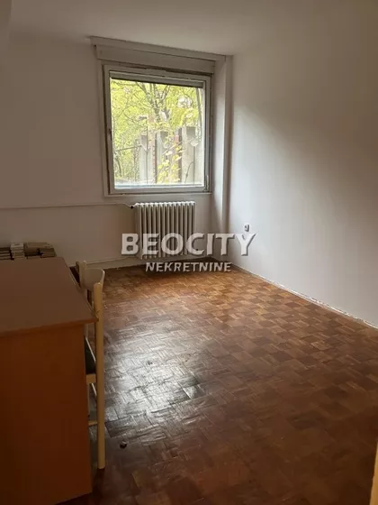 Bulevar Cara Lazara | 4zida.rs