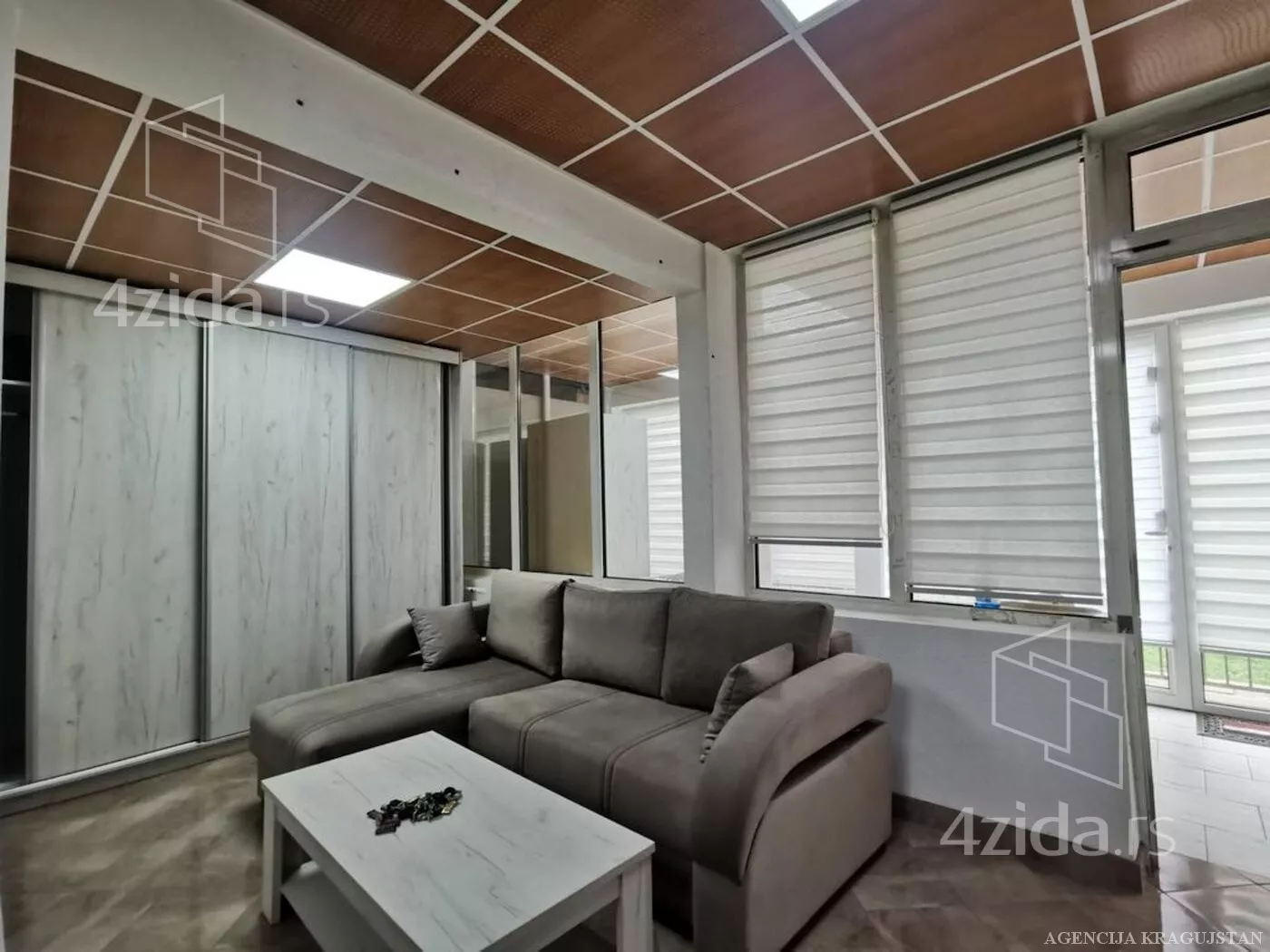 Garsonjera | 4zida