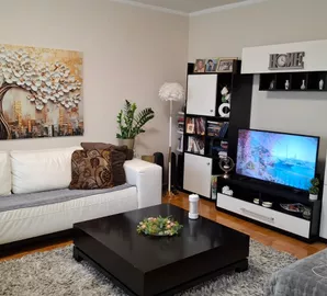 Gradske lokacije, Kruševac, 3.0 stan | 4zida.rs