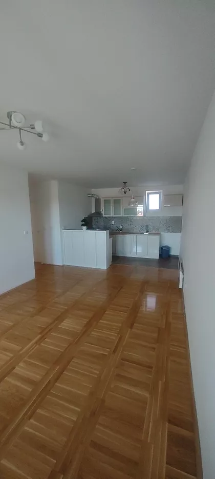 Oslobođenja | 4zida.rs