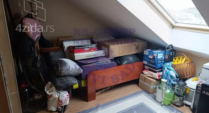 Petosoban stan | 4zida